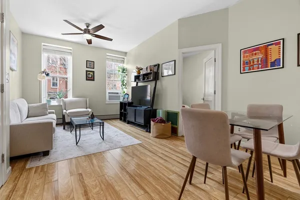 $3,100 | 30 East Concord Street, Unit 10, Boston, MA 02118