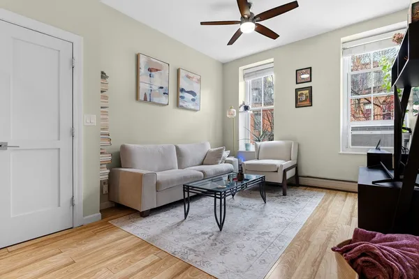$3,100 | 30 East Concord Street, Unit 10, Boston, MA 02118