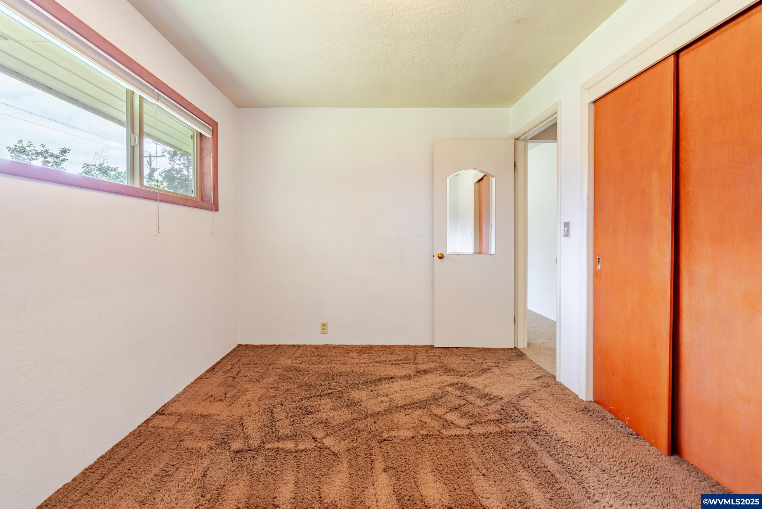 1828 Talbot Road Southeast Jefferson, OR 97352 - Photo 17 of 45 Gallery Image 17