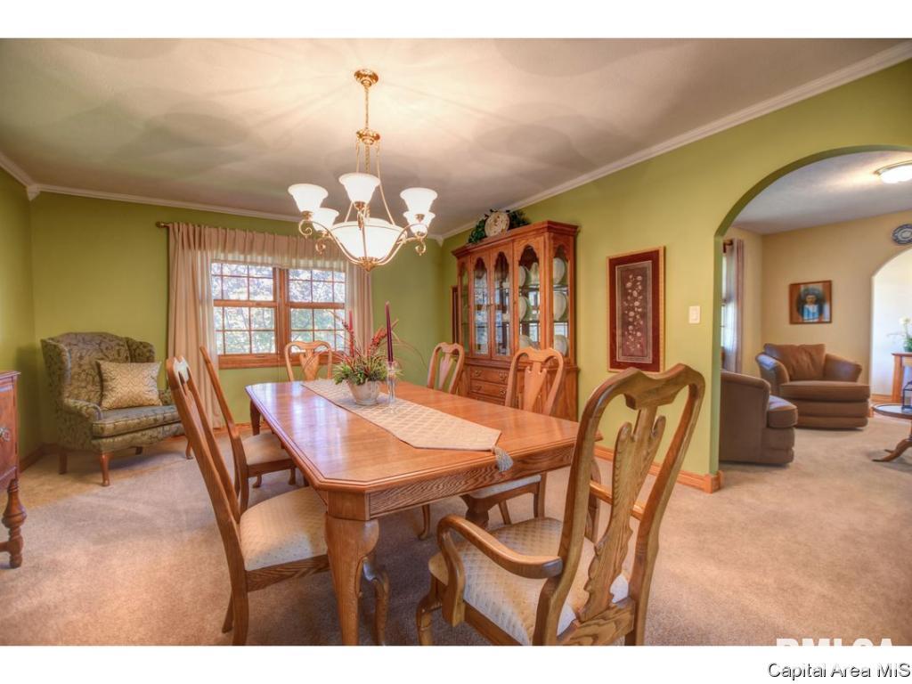 6981 Mansion Road Chatham, IL 62629 - Photo 5 of 31
