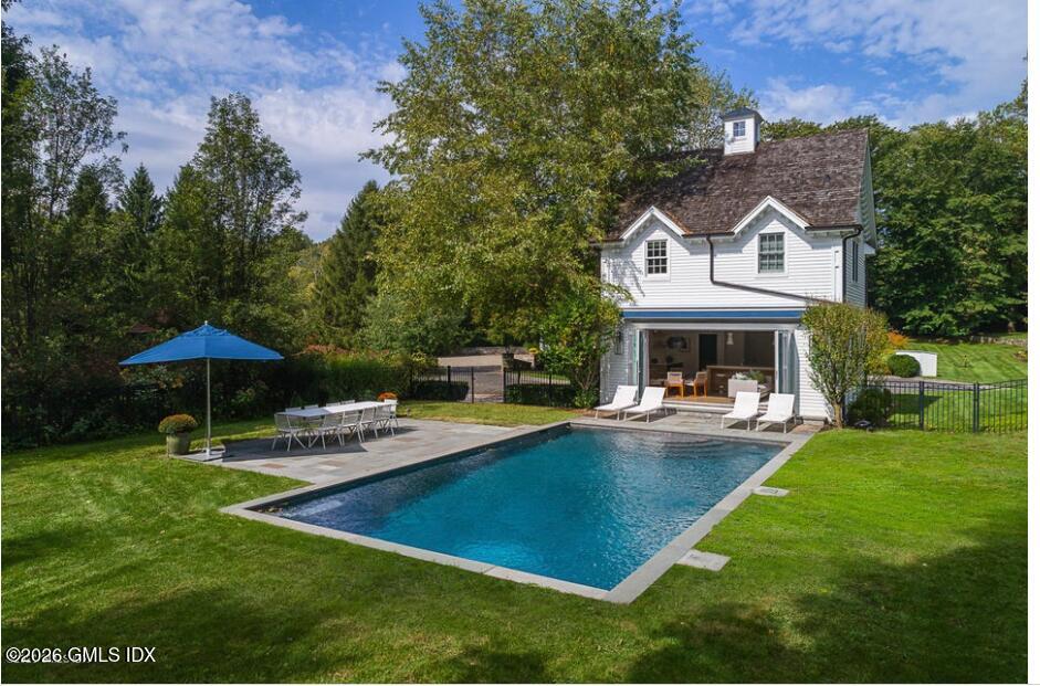 33 Highland Farm Road Greenwich, CT 06831 - Photo 34 of 39 Pool