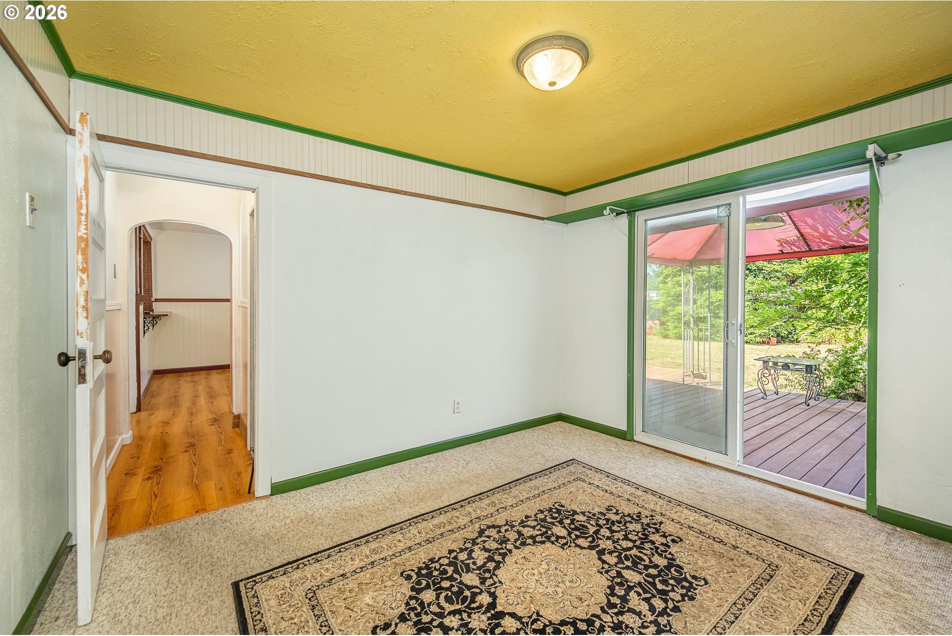 105 South R Street Cottage Grove, OR 97424 - Photo 14 of 26 Gallery Image 14