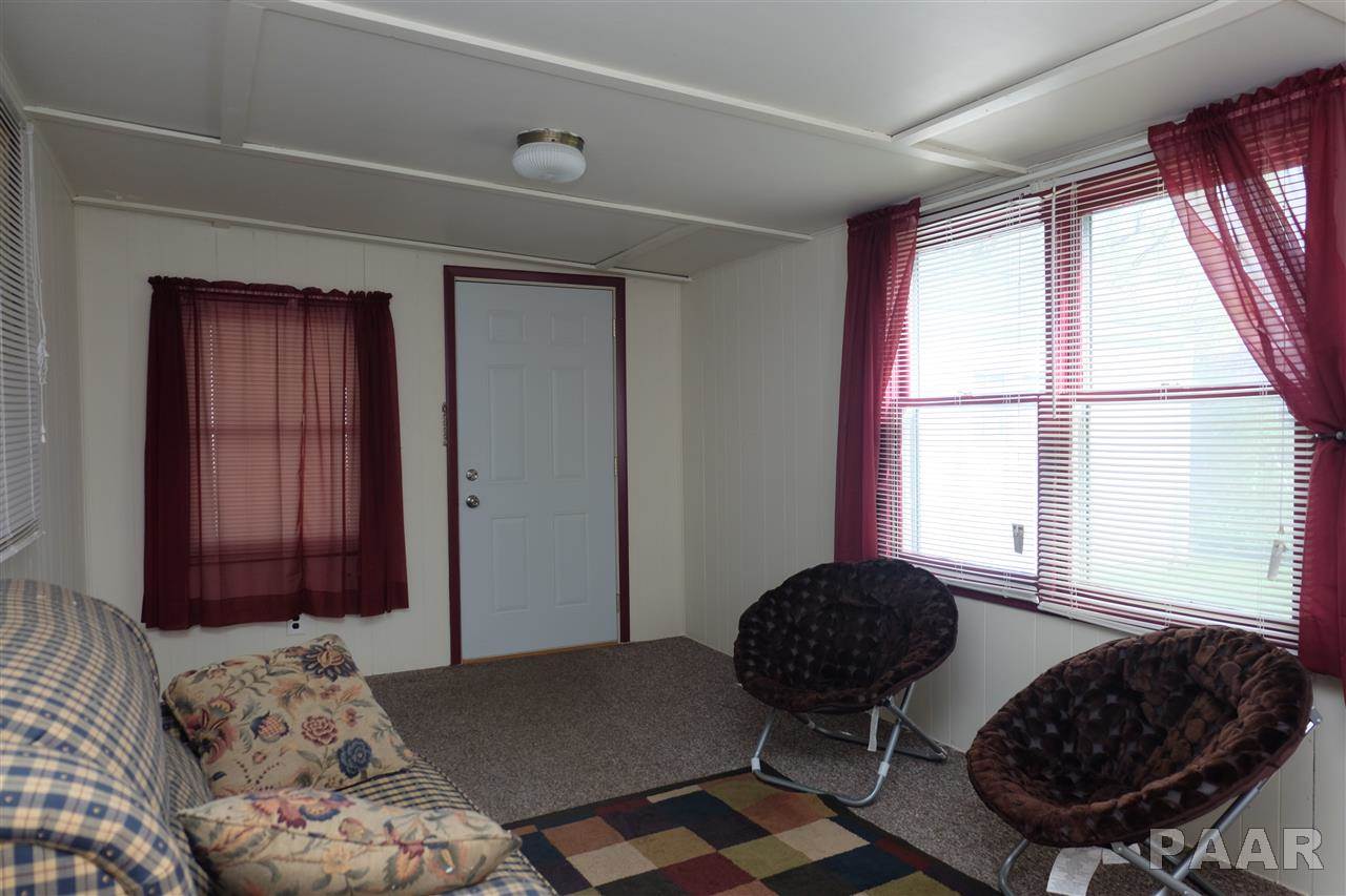 902 West Ridgemont Road Peoria, IL 61614 - Photo 23 of 36 Gallery Image 23