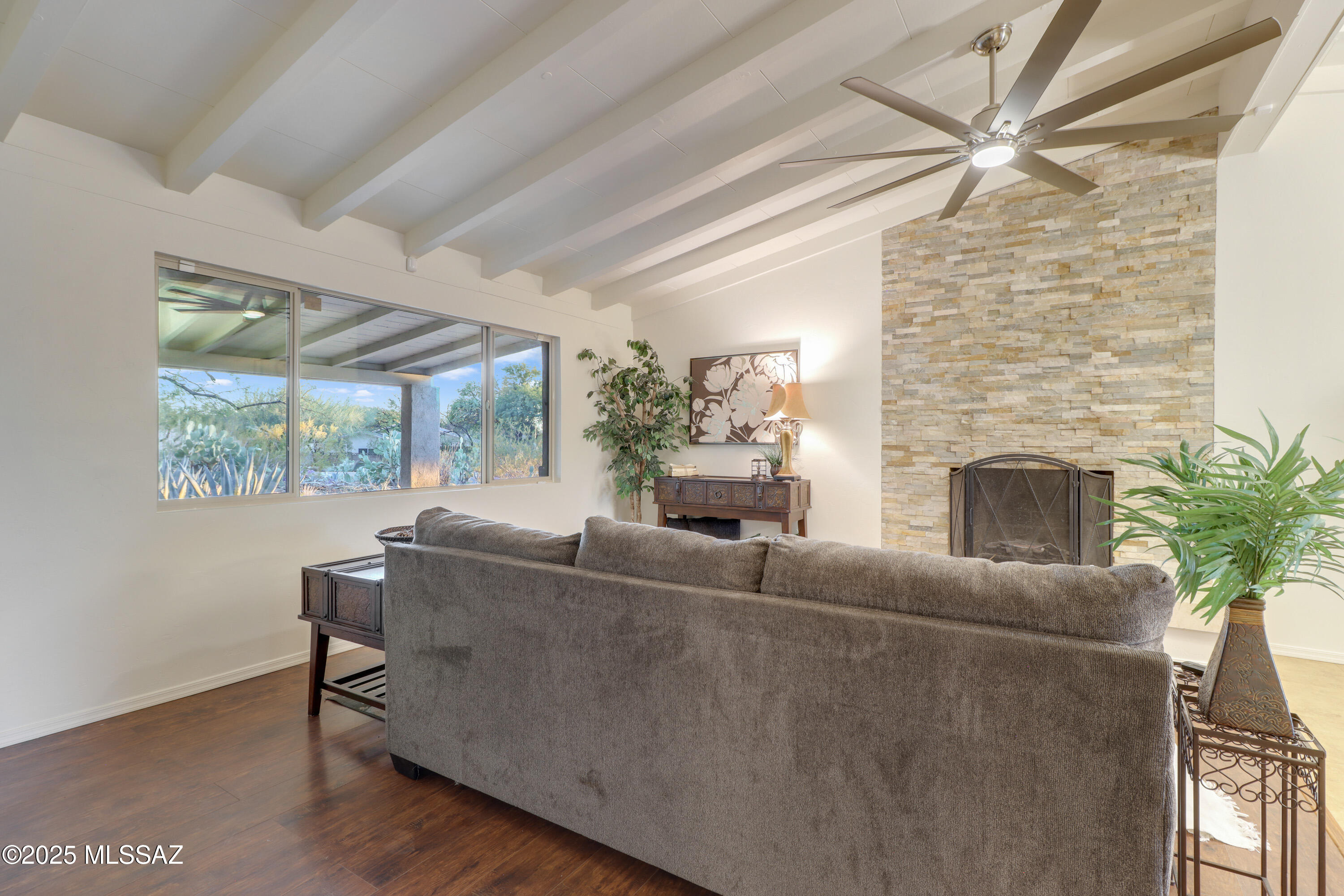 9161 East Stella Road Tucson, AZ 85730 - Photo 10 of 37 Gallery Image 10