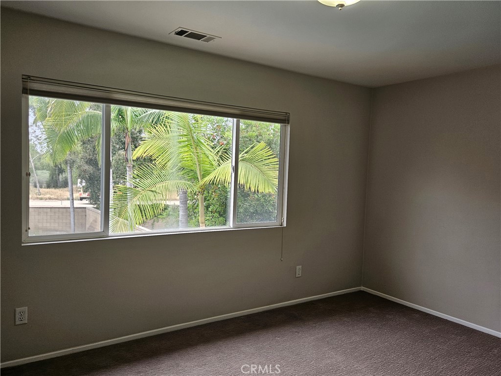 21 Solstice Irvine, CA 92602 - Photo 13 of 17