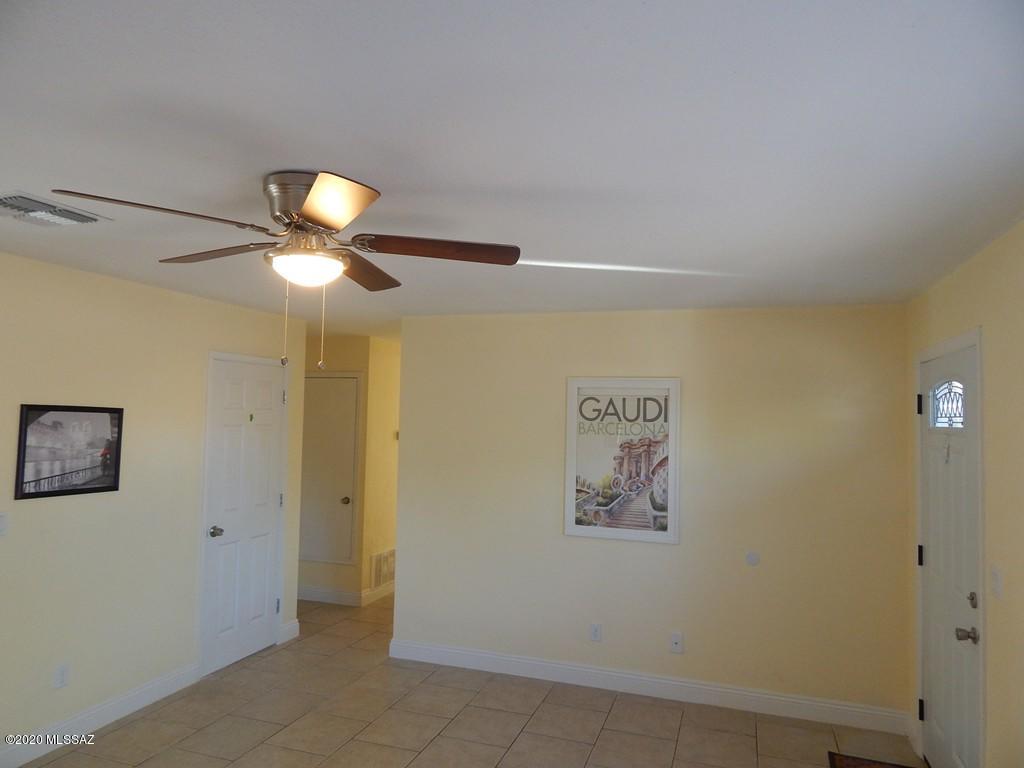 6700 South Draper Road Tucson, AZ 85757 - Photo 11 of 39 Gallery Image 11