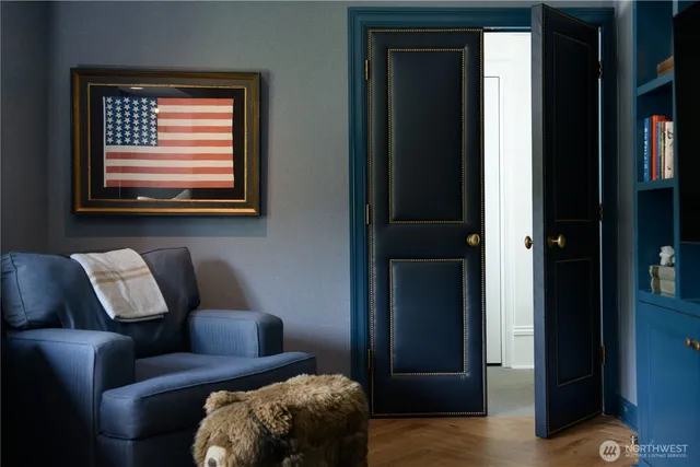 $17,995,000 | 8580 Hunts Point Lane, Hunts Point, WA 98004