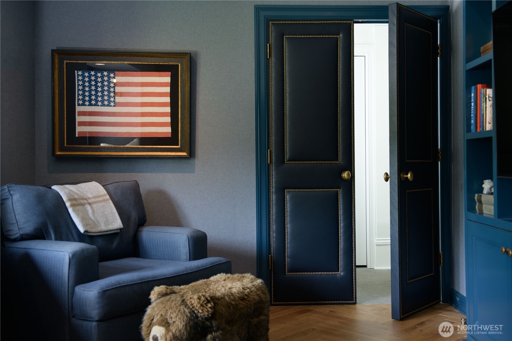 8580 Hunts Point Lane Hunts Point, WA 98004 - Photo 19 of 40