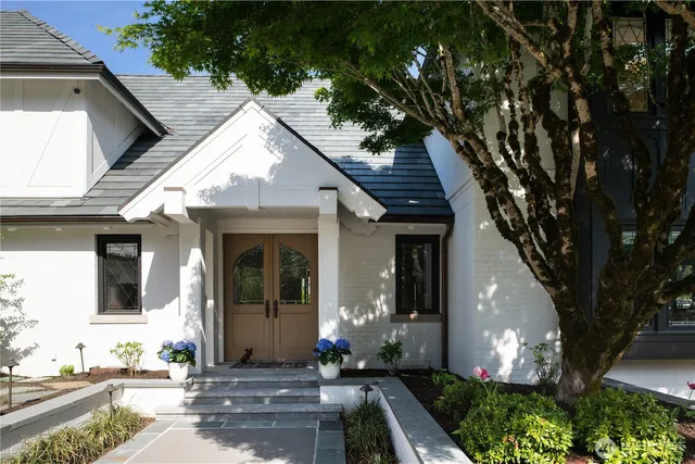 $17,995,000 | 8580 Hunts Point Lane, Hunts Point, WA 98004