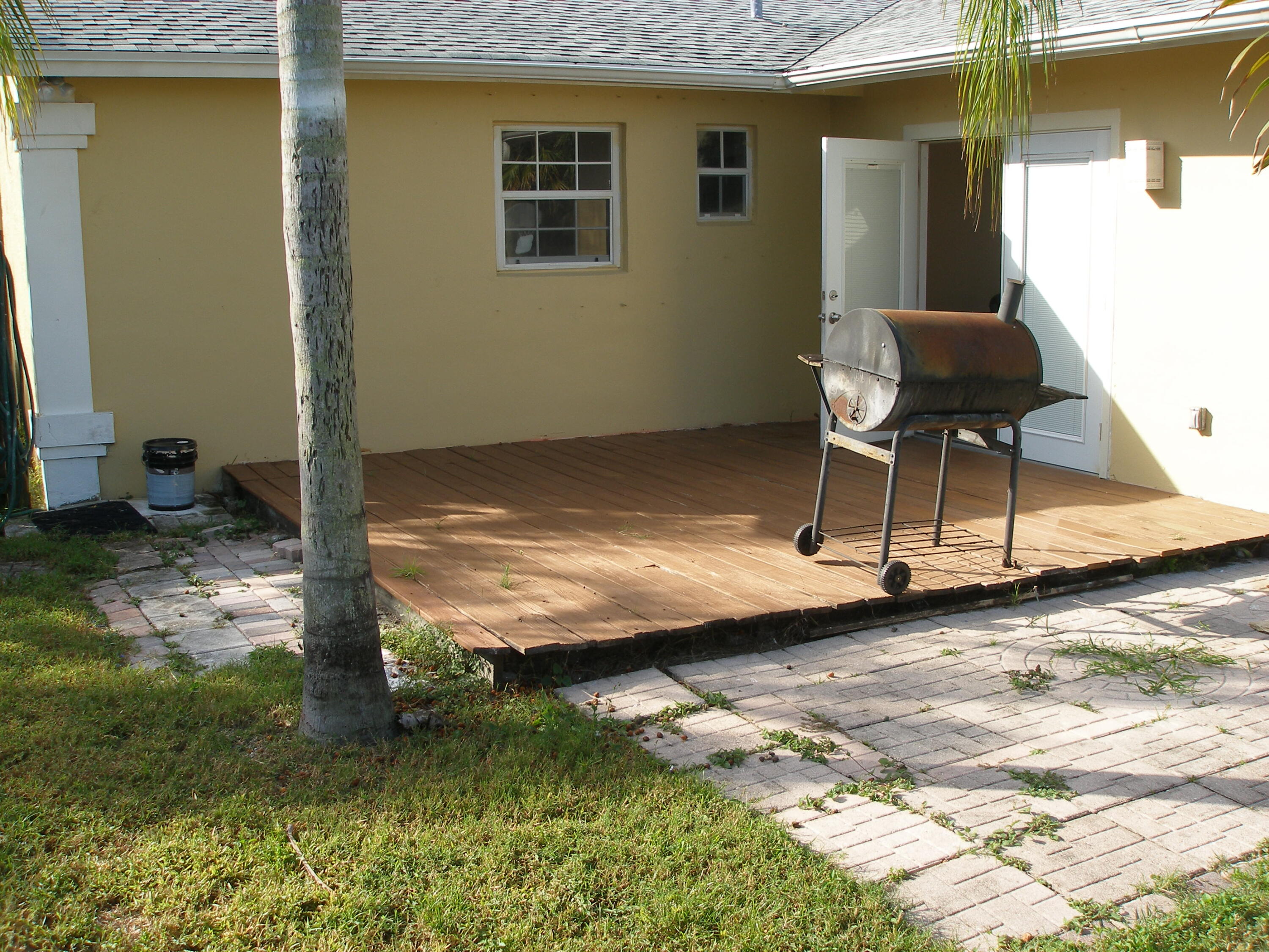 305 4th Street Jupiter, FL 33458 - Photo 16 of 19 PB060681