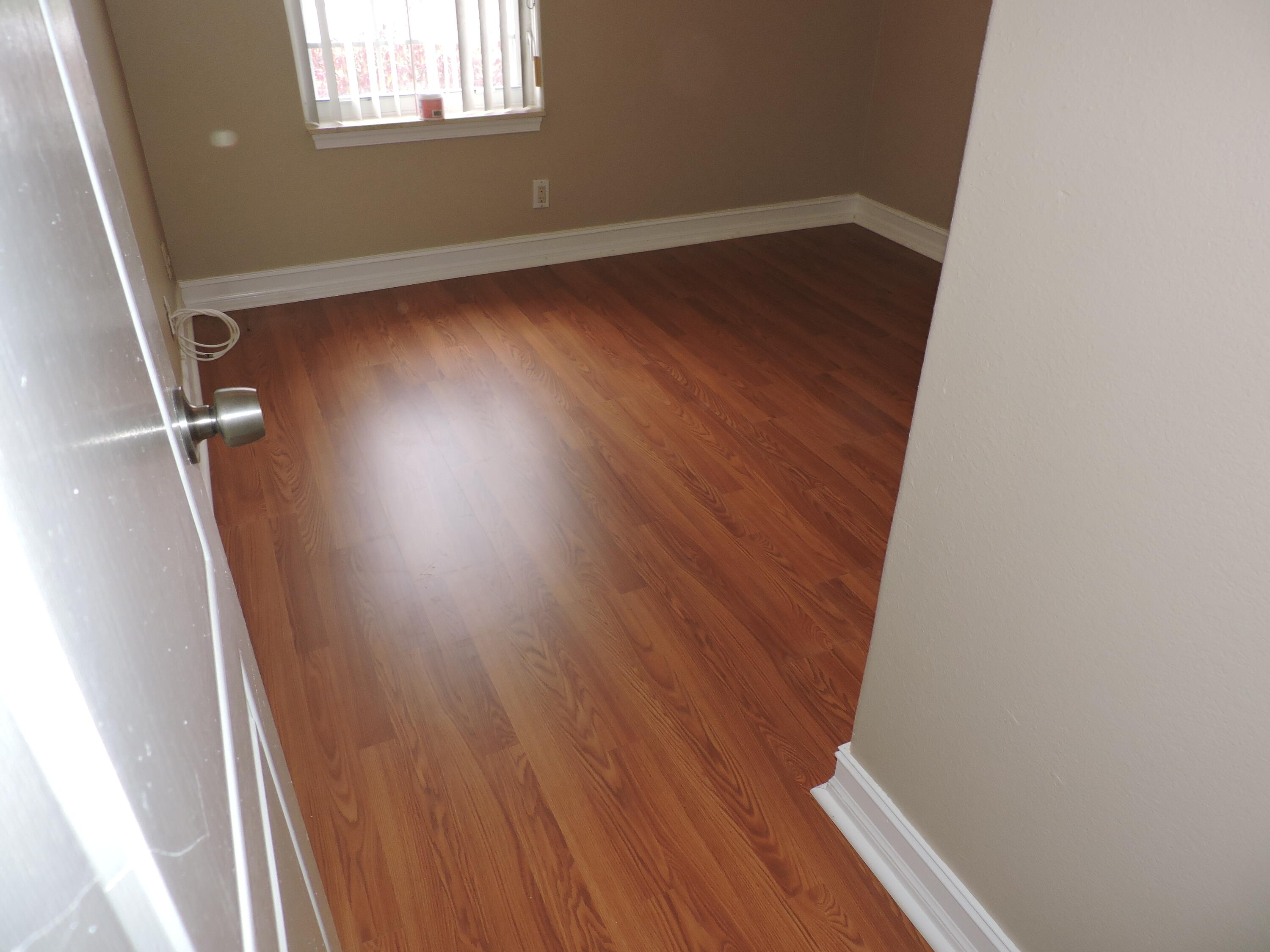 305 4th Street Jupiter, FL 33458 - Photo 6 of 19 DSCN1403