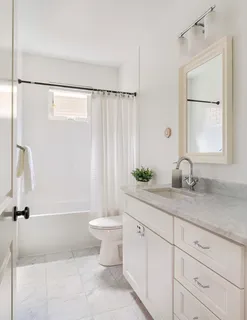 $1,245,000 | 114 Davis Avenue, Unit 2, Brookline, MA 02445