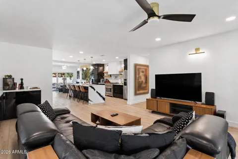 $1,350,000 | 6245 North 16th Avenue, Phoenix, AZ 85015