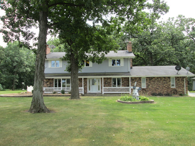 2941 East Brunswick Road Beecher, IL 60401 - Photo 1 of 25