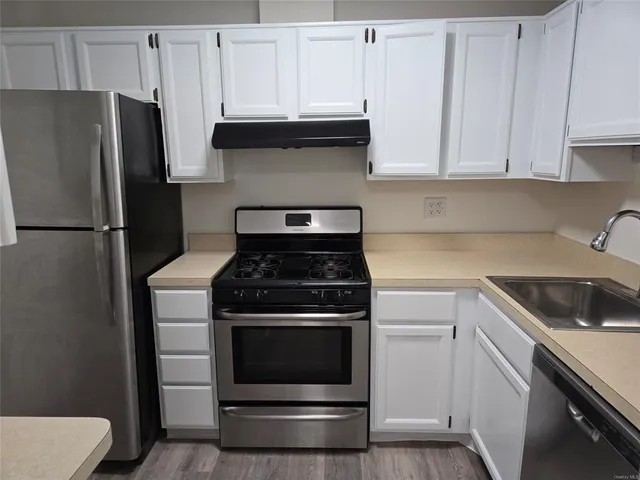 $2,100 | 119 Crooked Hill Road, Unit 202, Pearl River, NY 10965