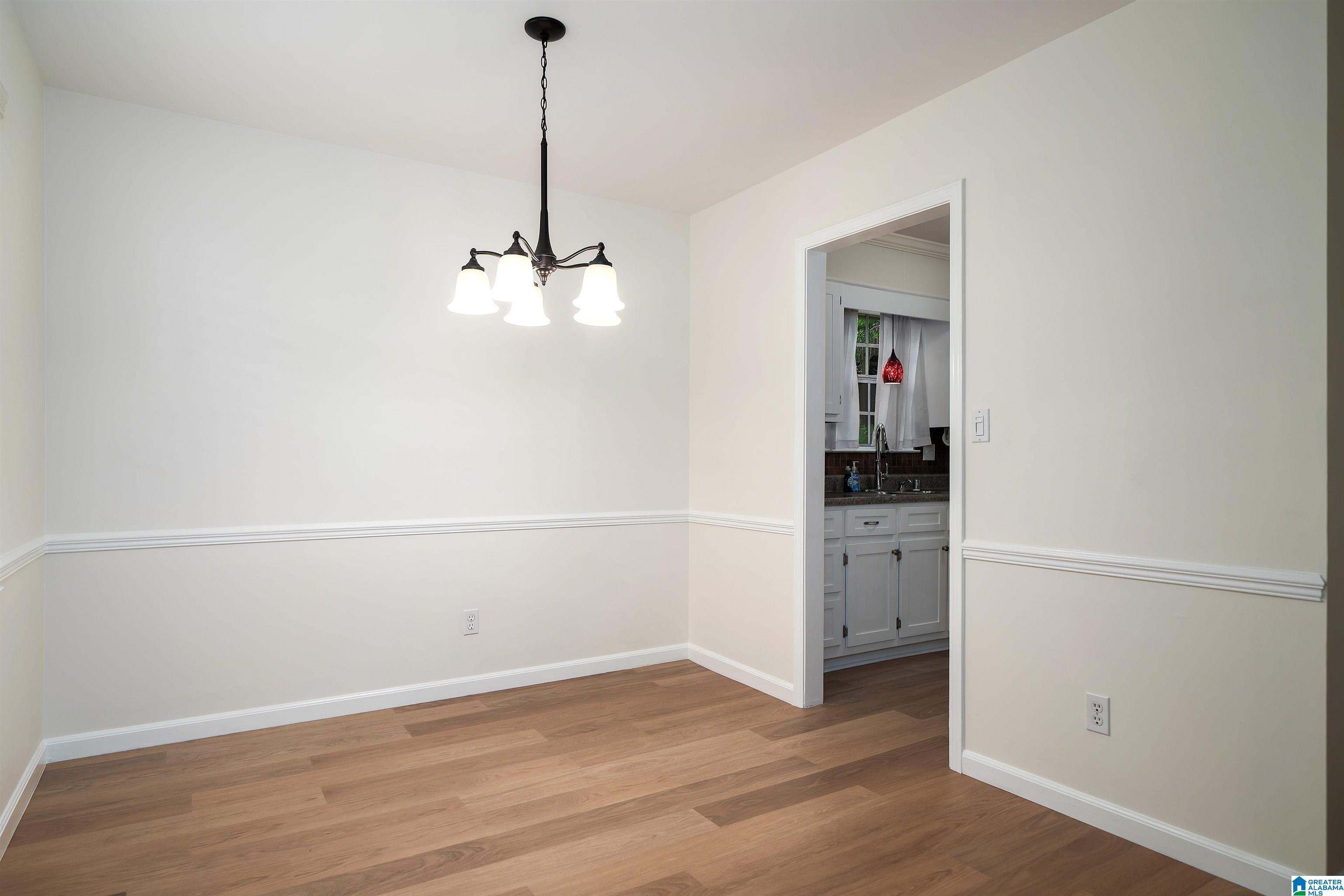1309 Sumar Road Birmingham, AL 35213 - Photo 7 of 21