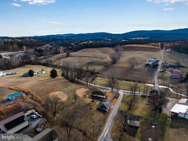a view of outdoor space and city view