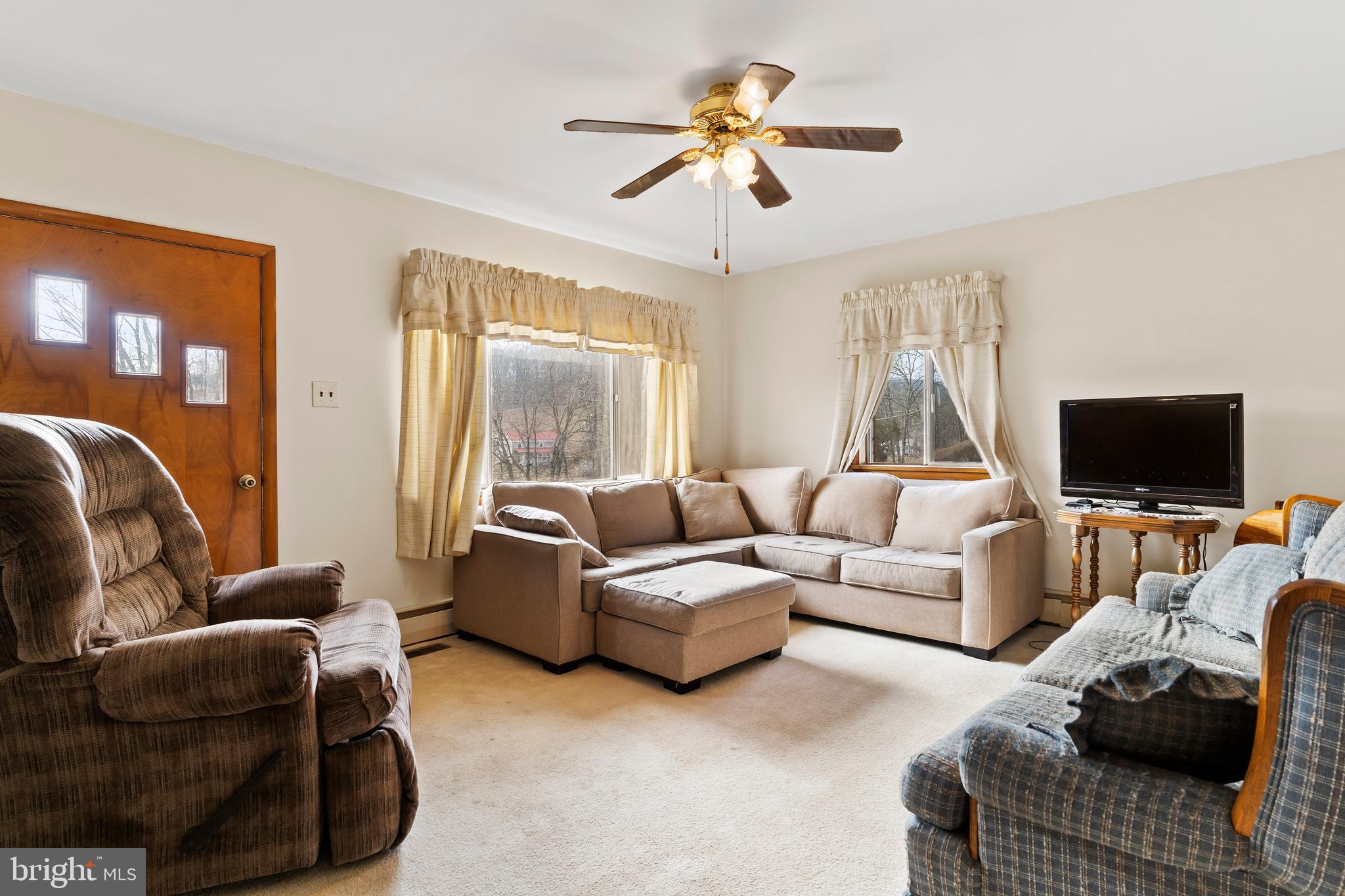 145 Pisgah State Road Shermans Dale, PA 17090 - Photo 8 of 29