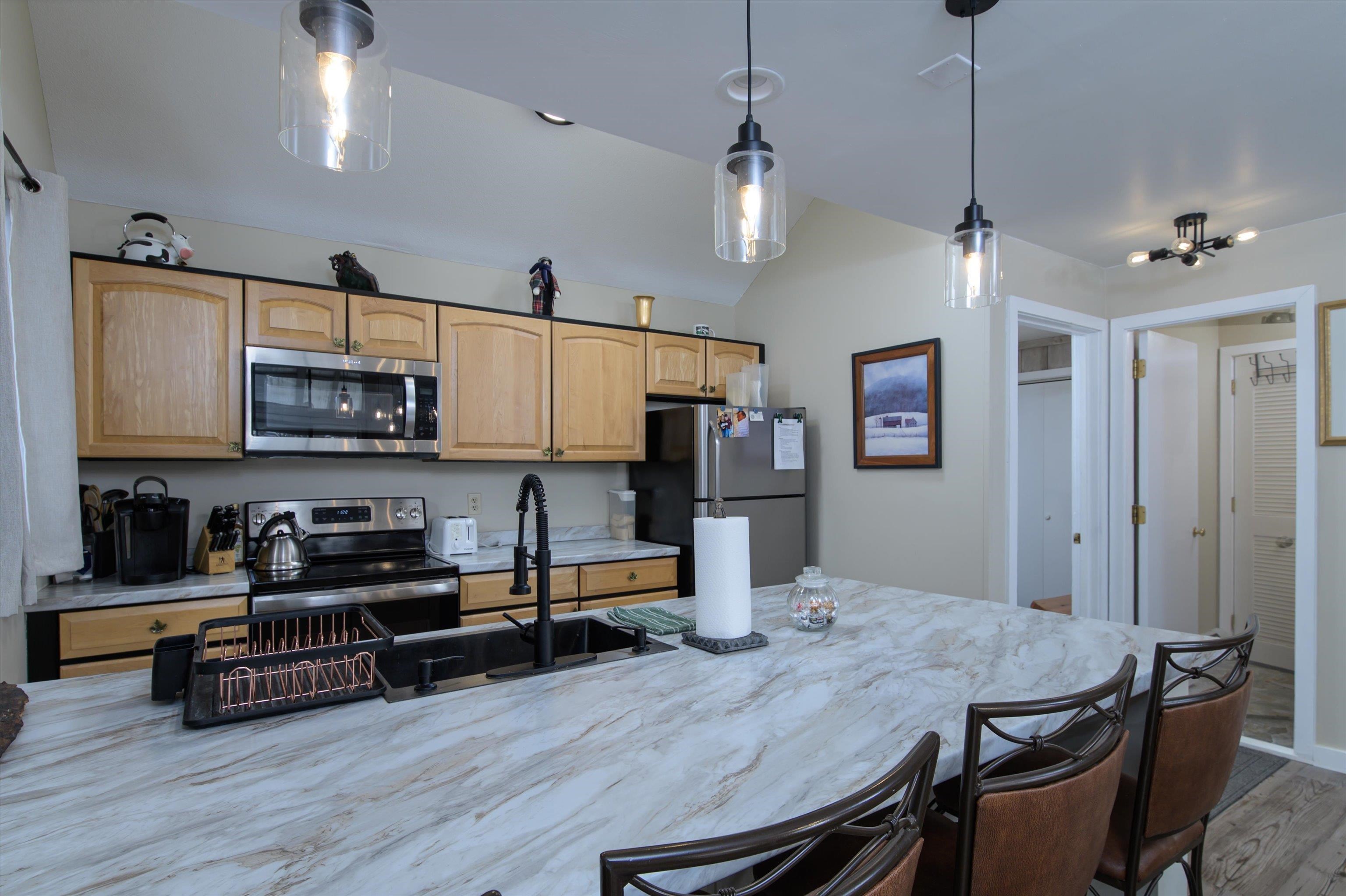 281 Okemo Trailside Extension, Unit 30C Ludlow, VT 05149 - Photo 11 of 45