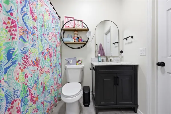 $595,000 | 10007 Northwest 24th Place, Gainesville, FL 32606