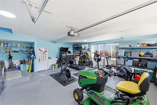 $595,000 | 10007 Northwest 24th Place, Gainesville, FL 32606