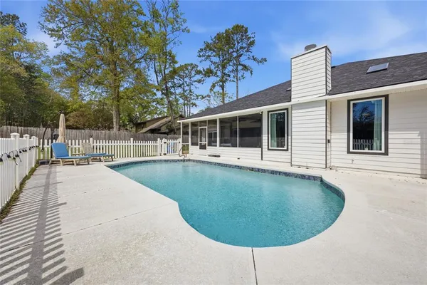 $595,000 | 10007 Northwest 24th Place, Gainesville, FL 32606