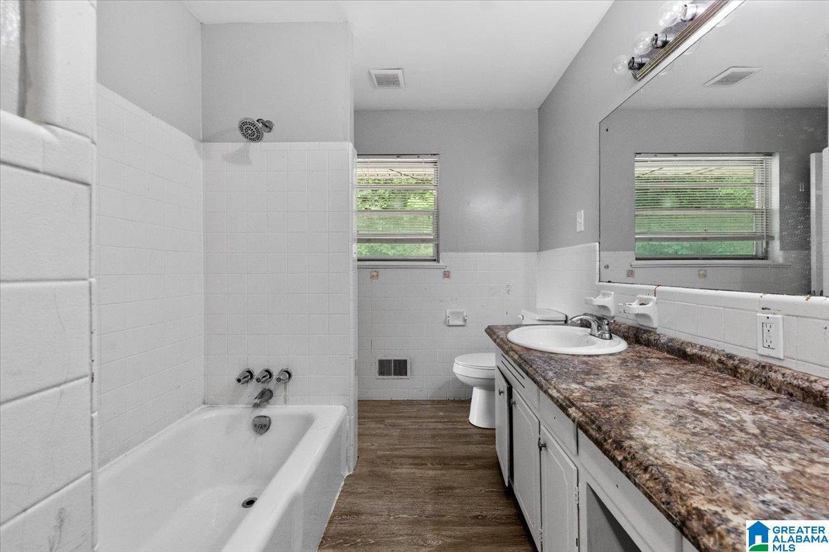 1216 Huffman Road Birmingham, AL 35215 - Photo 18 of 32