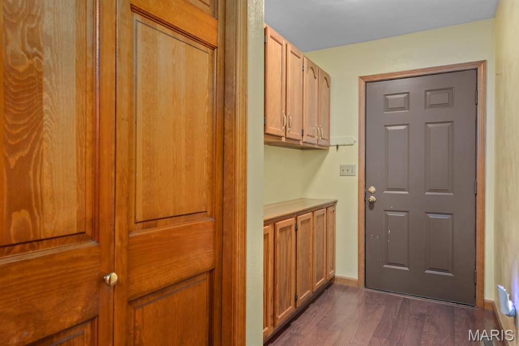 3266 Terpening Road Alton, IL 62002 - Photo 22 of 56