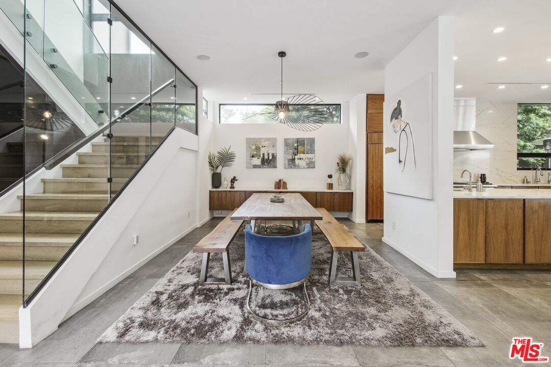 1506 Walnut Avenue Venice, CA 90291 - Photo 5 of 29 a living room with stainless steel appliances granite countertop furniture and a wooden floor