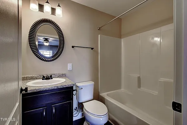 $1,600 | 93 Chucks Alley, Unit 1R 2, Jonesborough, TN 37659