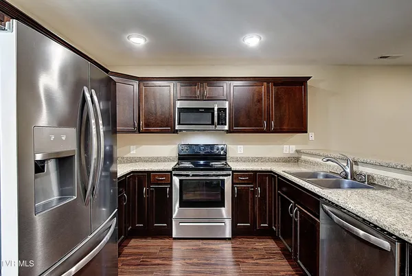 $1,600 | 93 Chucks Alley, Unit 1R 2, Jonesborough, TN 37659