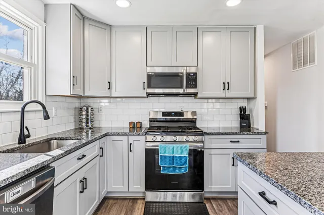 $446,400 | 3015 Walnut Lane, Waldorf, MD 20601