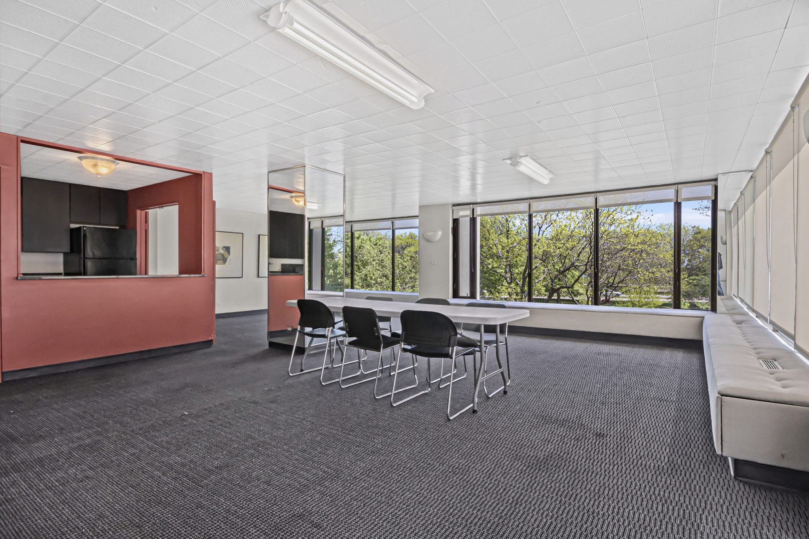 5455 North Sheridan Road, Unit 1602 Chicago, IL 60640 - Photo 19 of 30 Gallery Image 19
