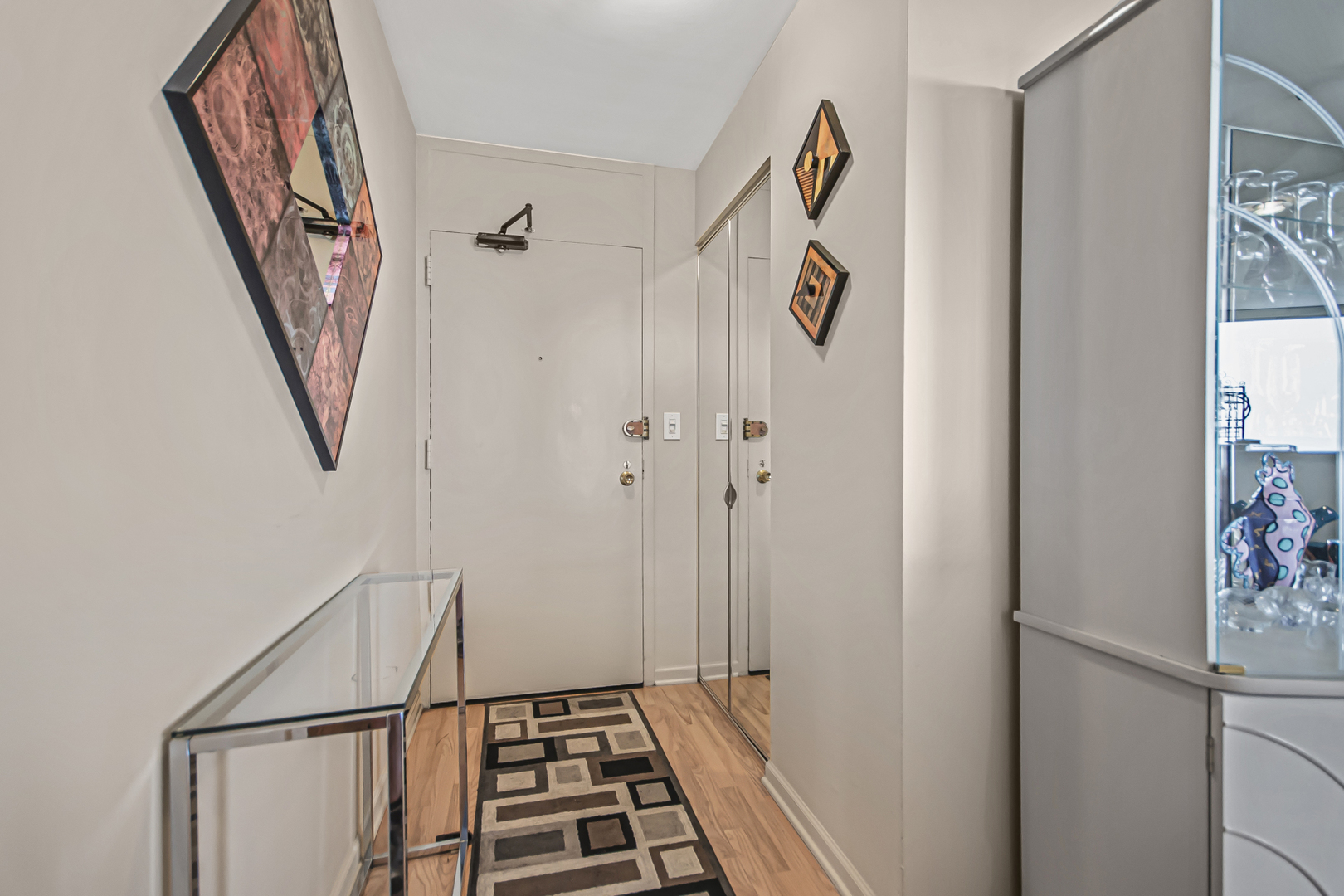 5455 North Sheridan Road, Unit 1602 Chicago, IL 60640 - Photo 2 of 30 Gallery Image 2