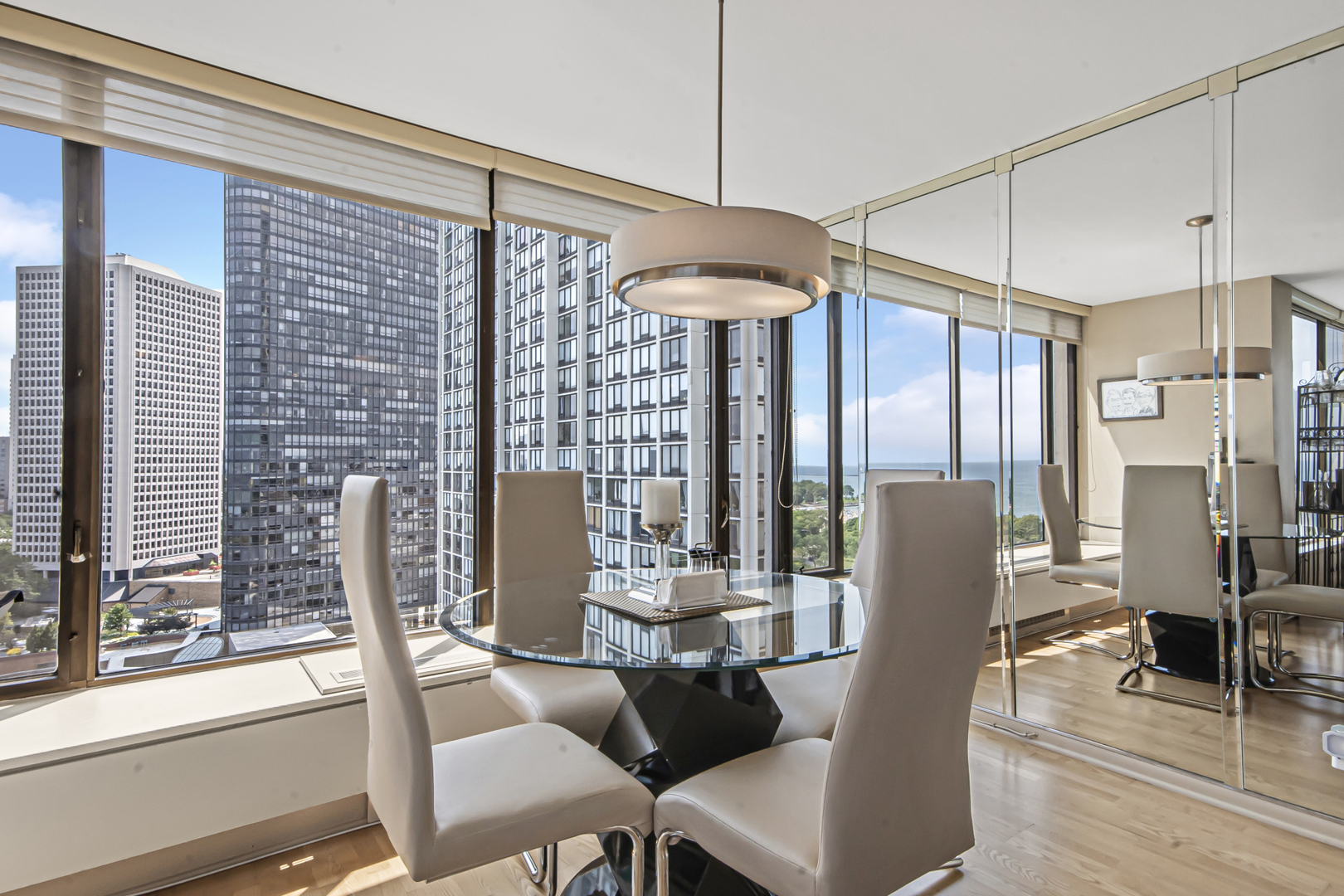 5455 North Sheridan Road, Unit 1602 Chicago, IL 60640 - Photo 10 of 30 Gallery Image 10