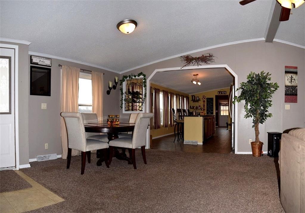 7250 Johnson Road Springfield, OH 45502 - Photo 3 of 20