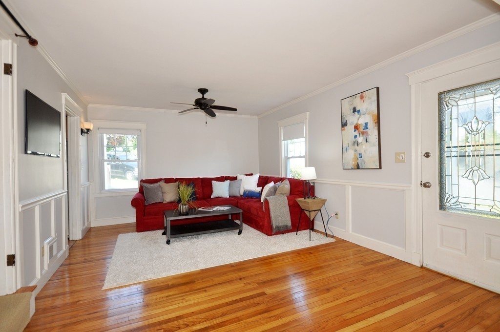6 Westvale Road Medford, MA 02155 - Photo 5 of 30 Gallery Image 5