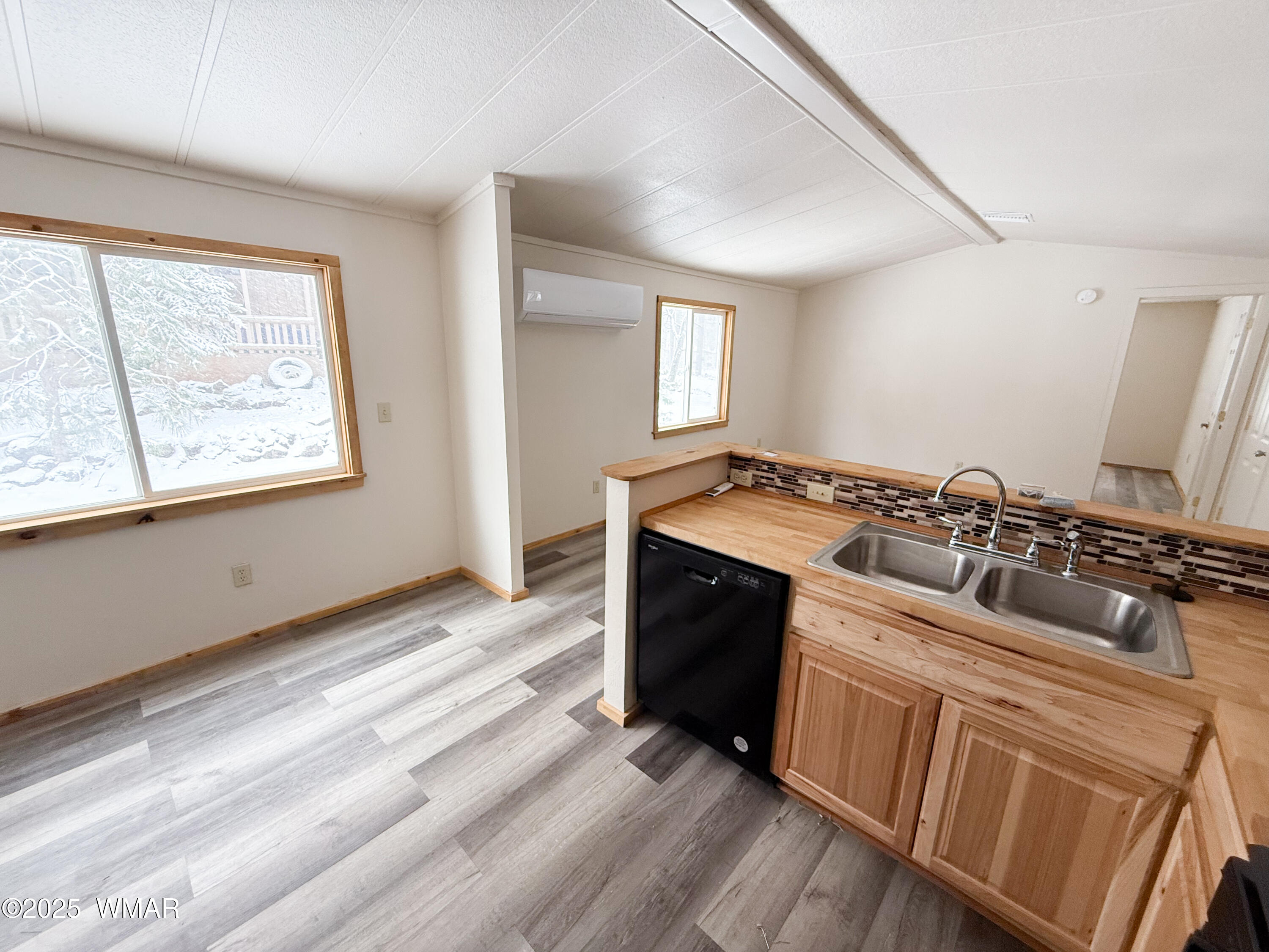 4335 East Blue Ridge Loop Pinetop, AZ 85935 - Photo 10 of 13 Kitchen