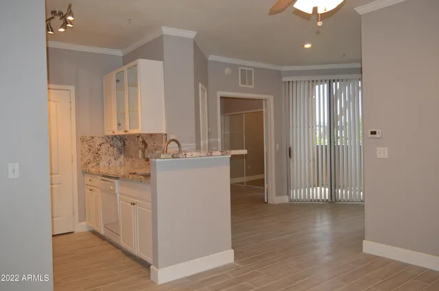 $1,550 | 1701 East Colter Street, Unit 184, Phoenix, AZ 85016