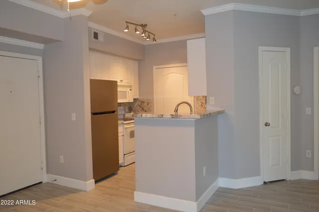 $1,550 | 1701 East Colter Street, Unit 184, Phoenix, AZ 85016