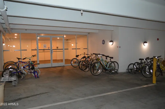 $1,550 | 1701 East Colter Street, Unit 184, Phoenix, AZ 85016