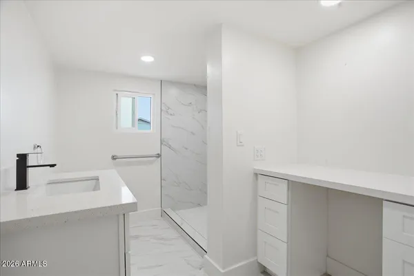 $445,000 | 752 East Glade Avenue, Mesa, AZ 85204