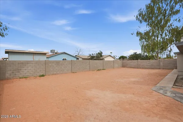 $445,000 | 752 East Glade Avenue, Mesa, AZ 85204