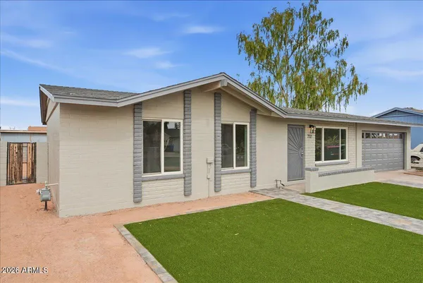 $448,000 | 752 East Glade Avenue, Mesa, AZ 85204