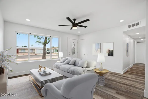 $448,000 | 752 East Glade Avenue, Mesa, AZ 85204