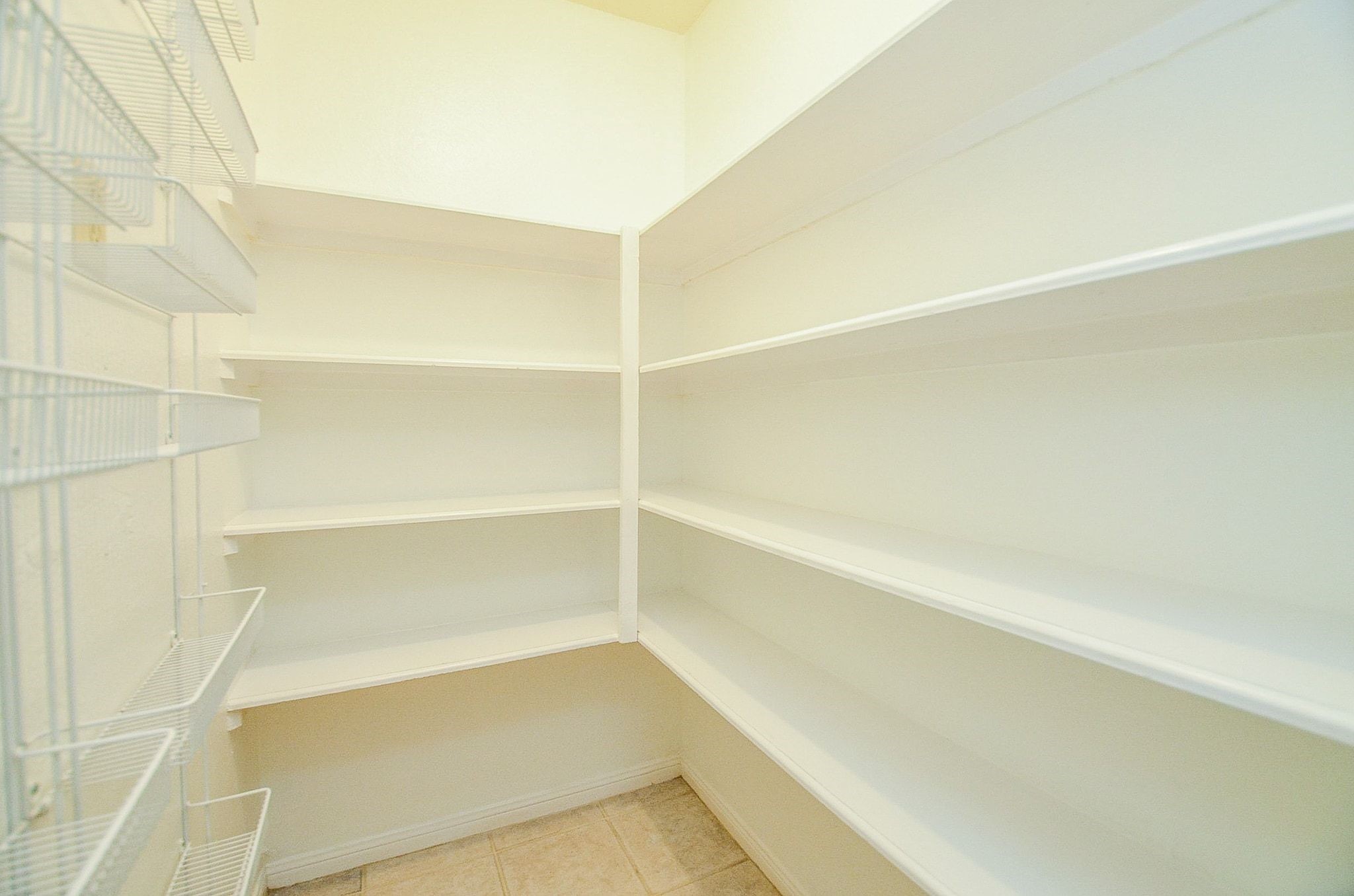 3800 Tanglewilde Street, Unit 109 Houston, TX 77063 - Photo 17 of 48