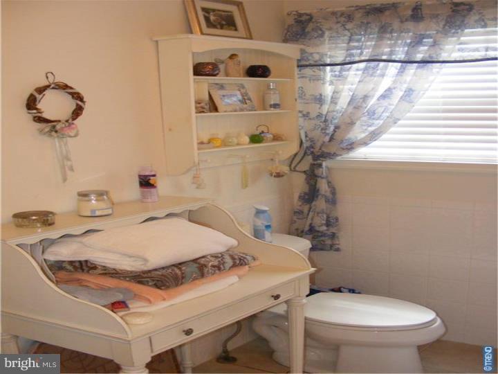 2756 Little Road Perkiomenville, PA 18074 - Photo 14 of 24 Bathroom