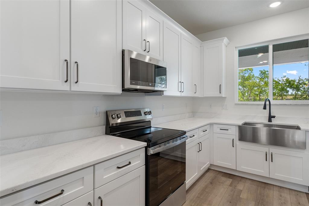 18178 Maberly Road Weeki Wachee, FL 34614 - Photo 12 of 38