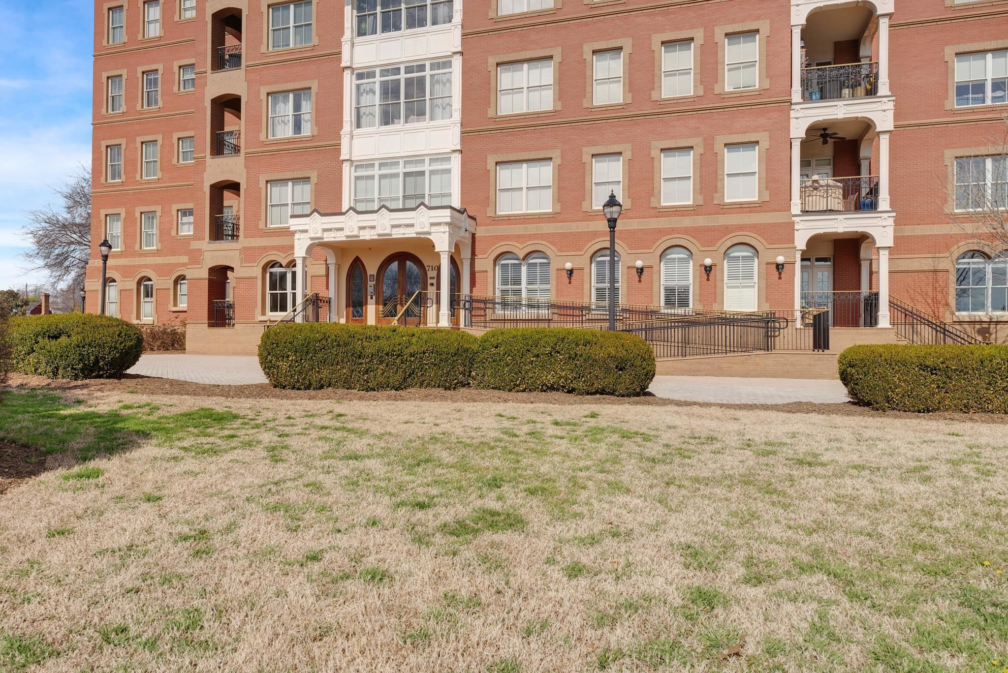 710 Independence Place, Unit 503 Raleigh, NC 27603 - Photo 5 of 38 Photo 5