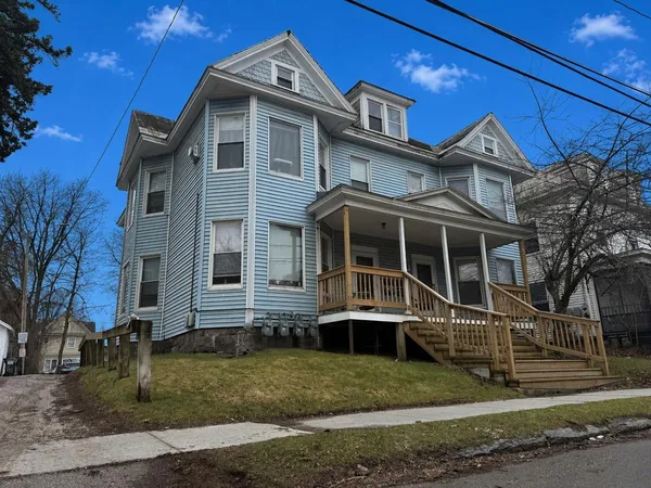 $849,000 | 31-33 Hickok Place, Burlington, VT 05401